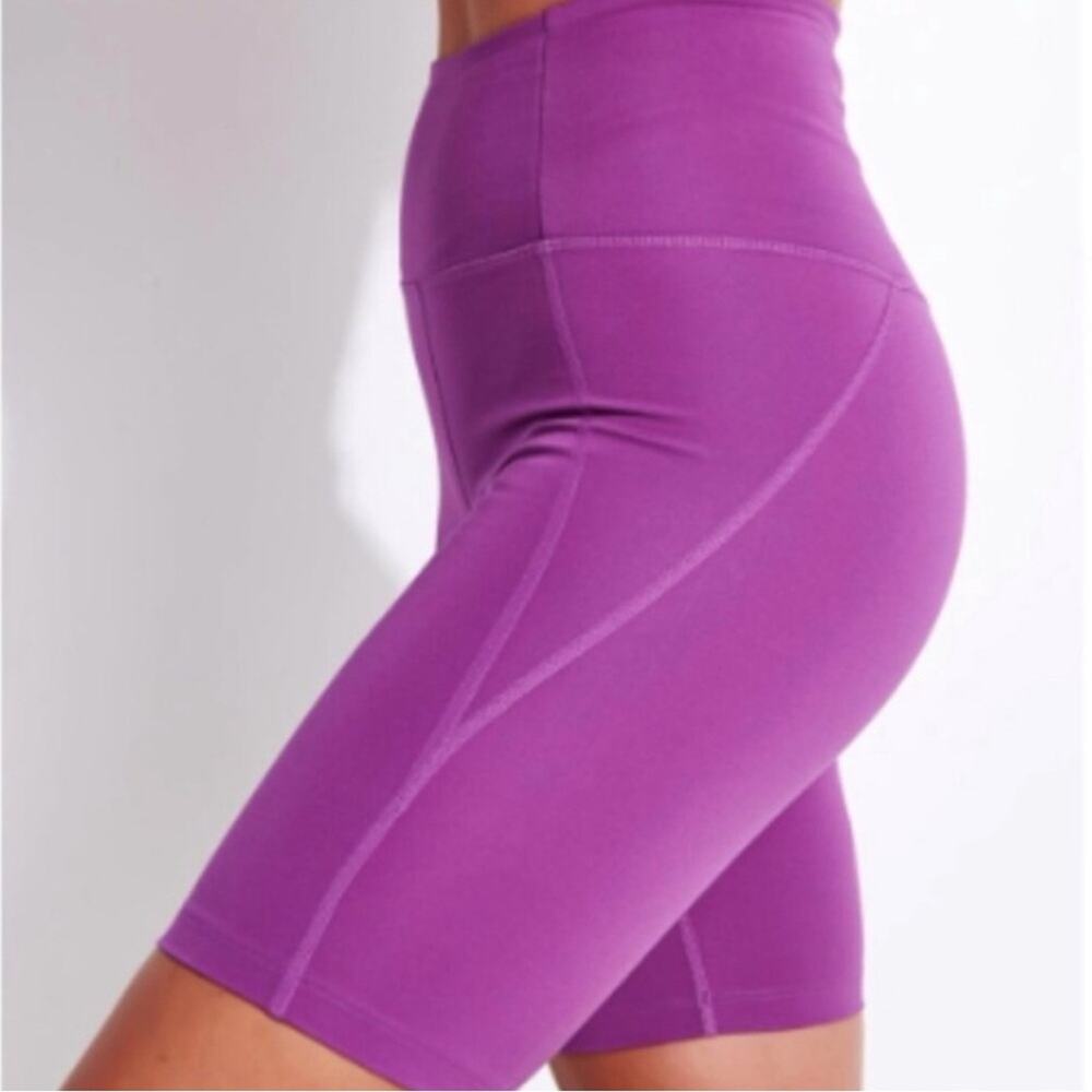 Girlfriend Collective NWOT Vibrant Purple High Waisted Bike Shorts Size XS